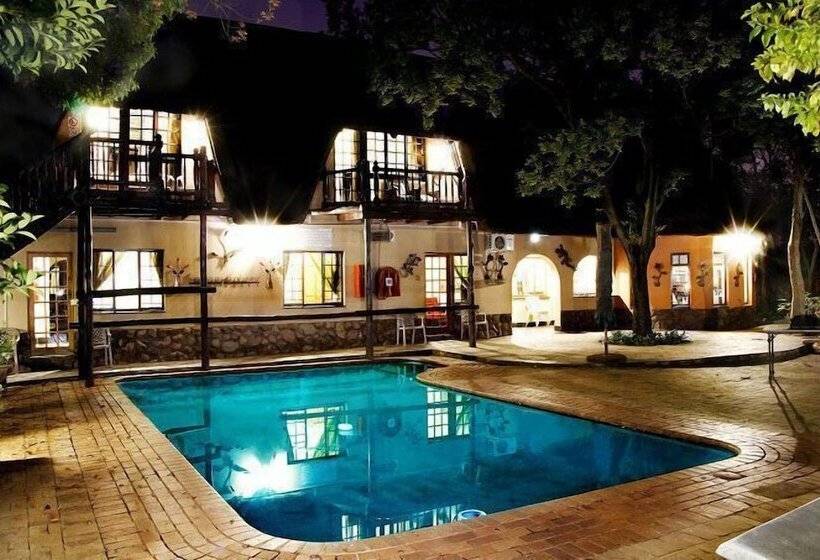 פנסיון Lapalosa Lodge