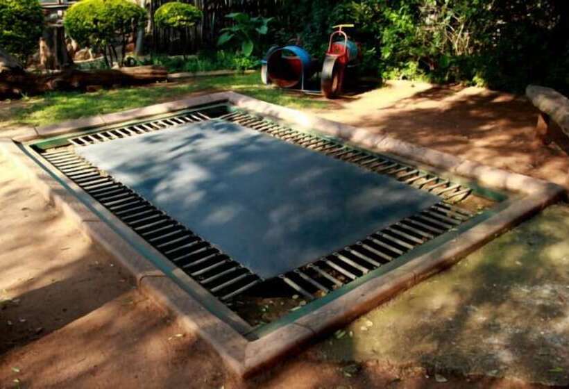 Пансион Lapalosa Lodge