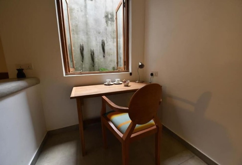 ペンション Moss Colombo