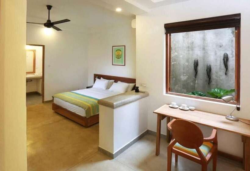 ペンション Moss Colombo