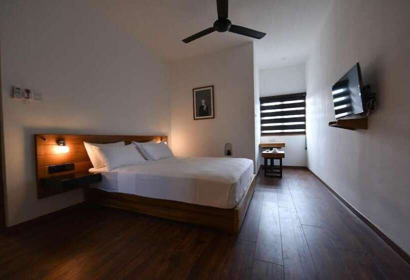 ペンション Moss Colombo