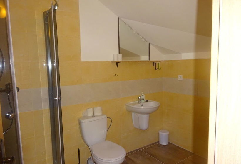 פנסיון Villa Psenek