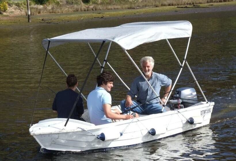 Phantom View River Resort