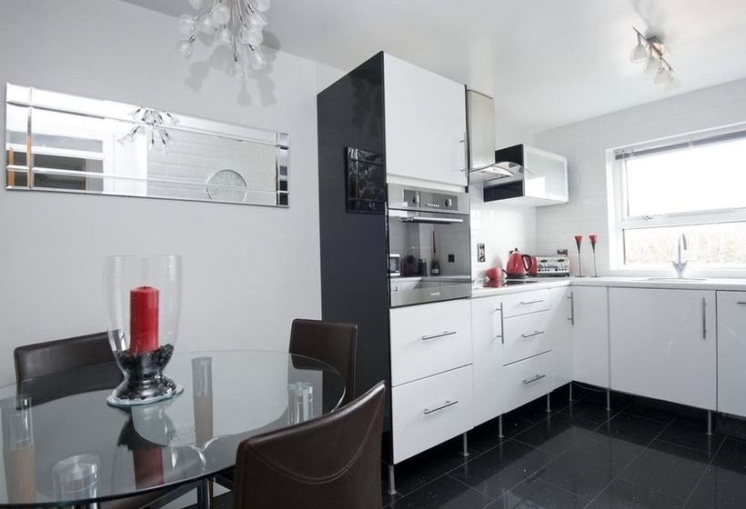 Platinum Serviced Apartments