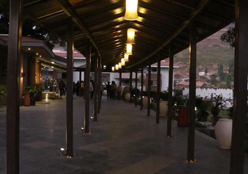 אתר נופש Club Mahindra Hatgad