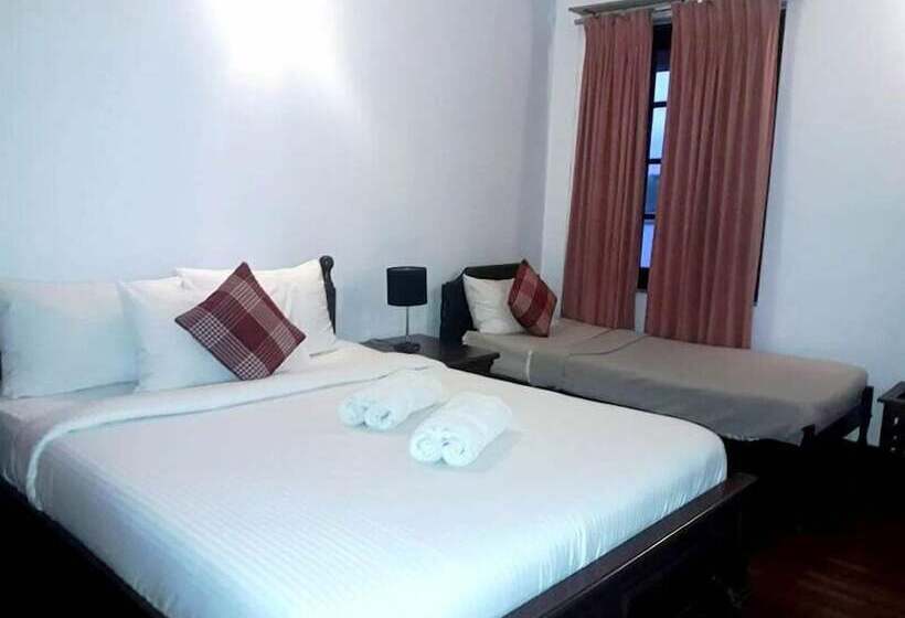 渡假胜地 Sanctuary Hills