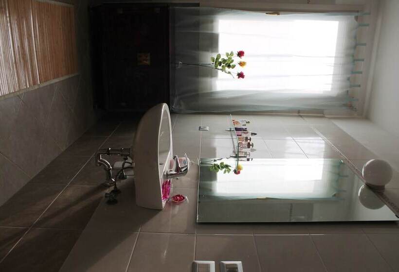 B&b Villa Milano By Rhospitality It