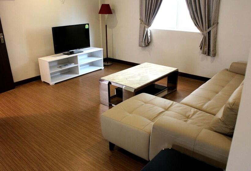 Riverside Residence By Gina Suite