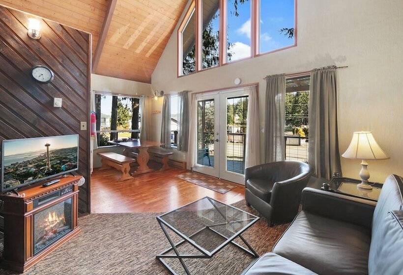 Robin Hood Village Resort