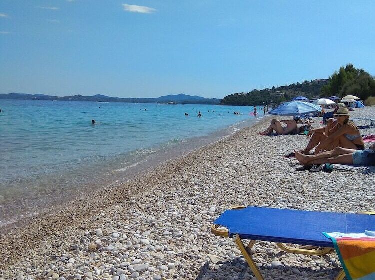 Sarakinos Apartments