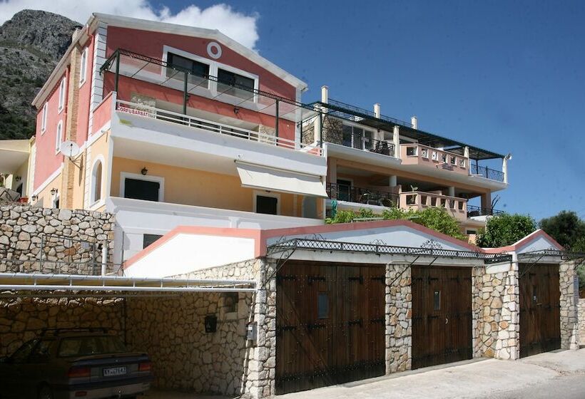 Sarakinos Apartments