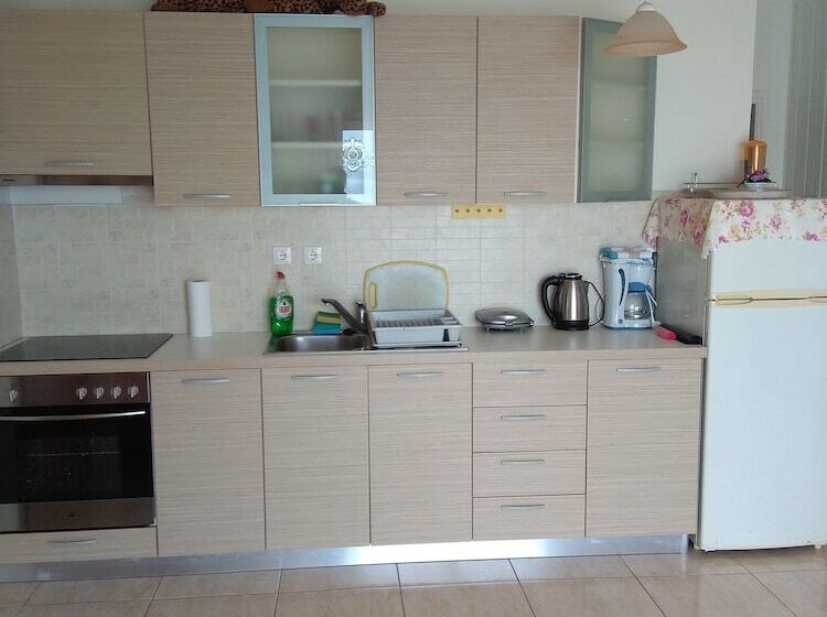 Sarakinos Apartments