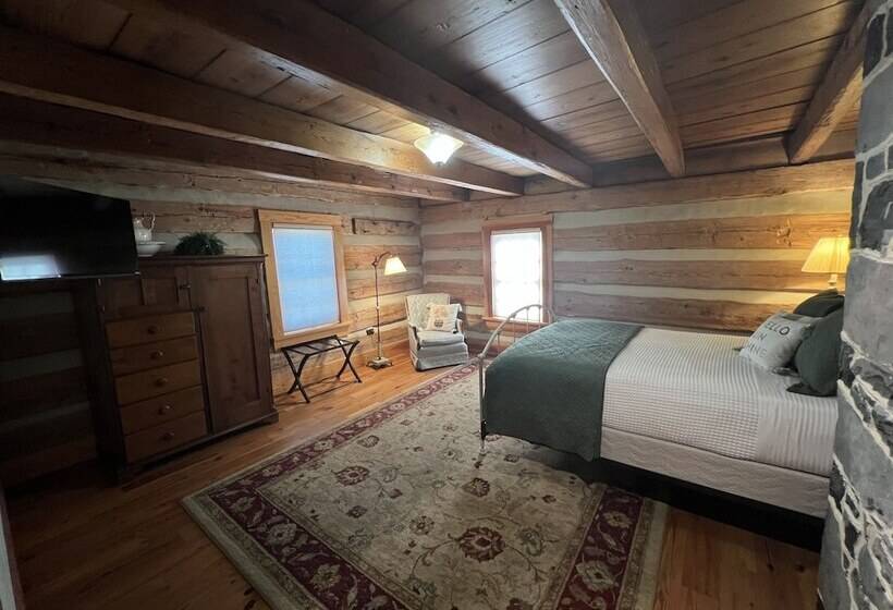 Silver Lake Bed And Breakfast