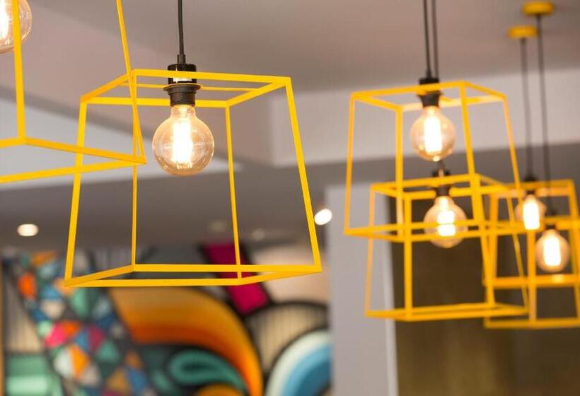 Sydney University Village