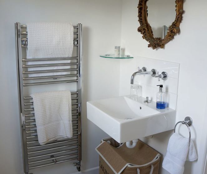 The Barn & Pheasant Cottage