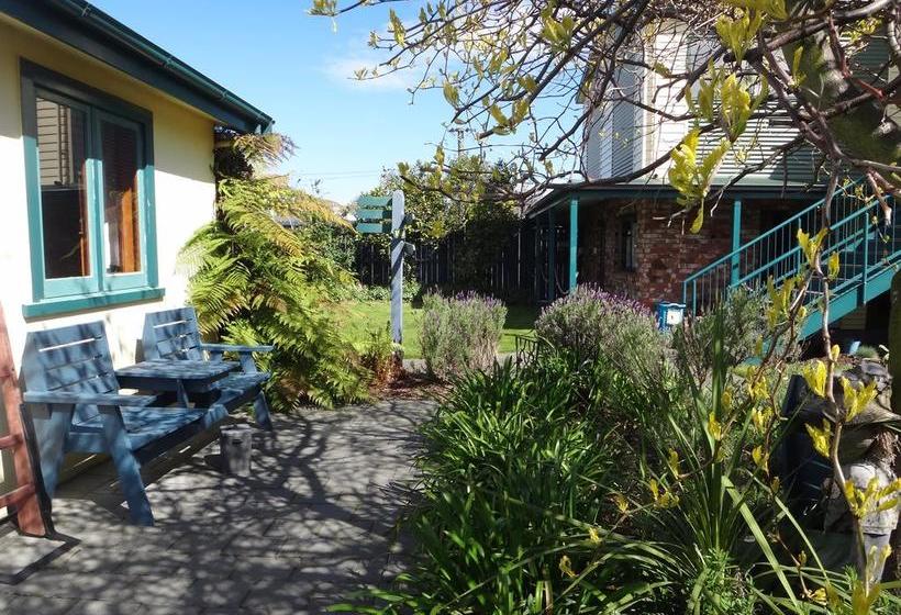 旅馆 The Old Countryhouse