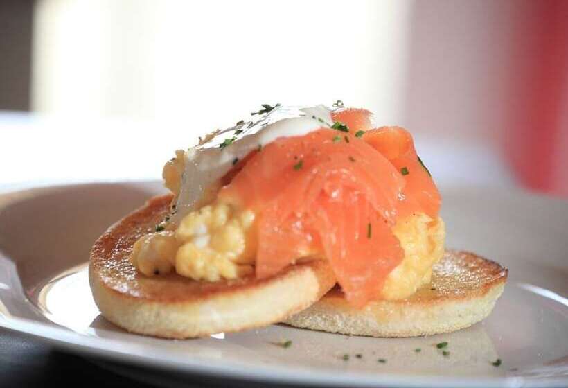 Virginia House Bed And Breakfast