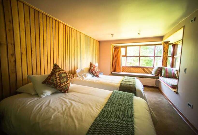 فندق Yelcho En La Patagonia