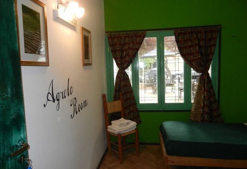 Acequias Bed And Breakfast