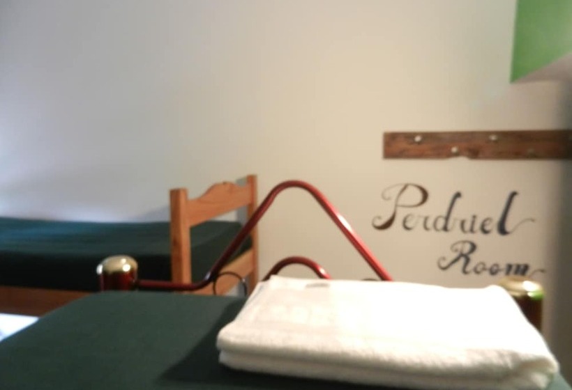 Acequias Bed And Breakfast