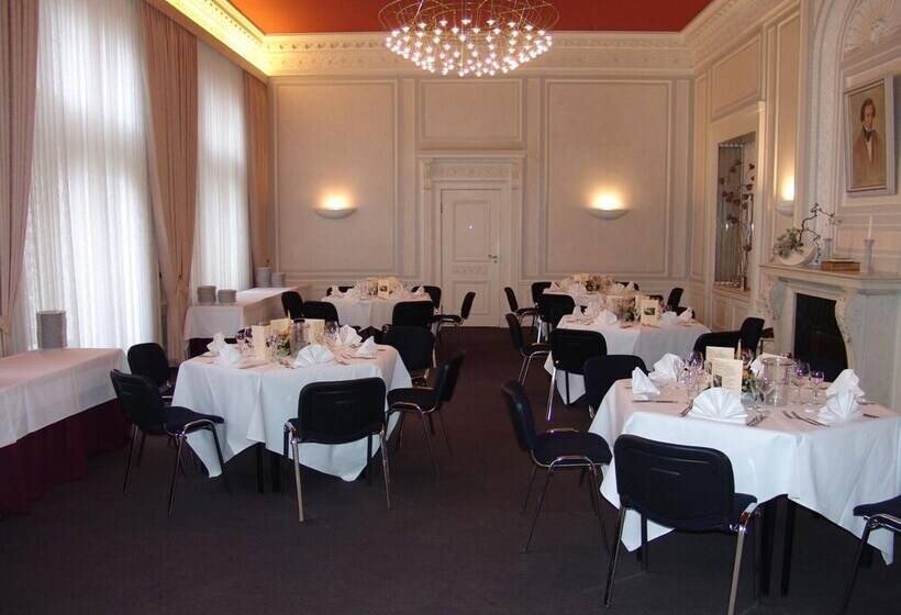 هاستل Jugendgästehaus St. Michaels Heim