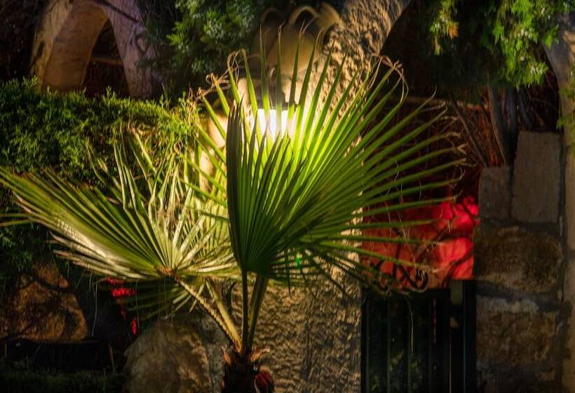 Apollonia Hotel Apartments