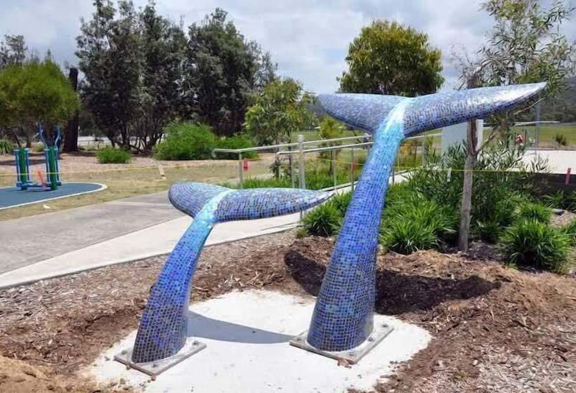 Base Holidays   Ettalong Beach Premium Apartments