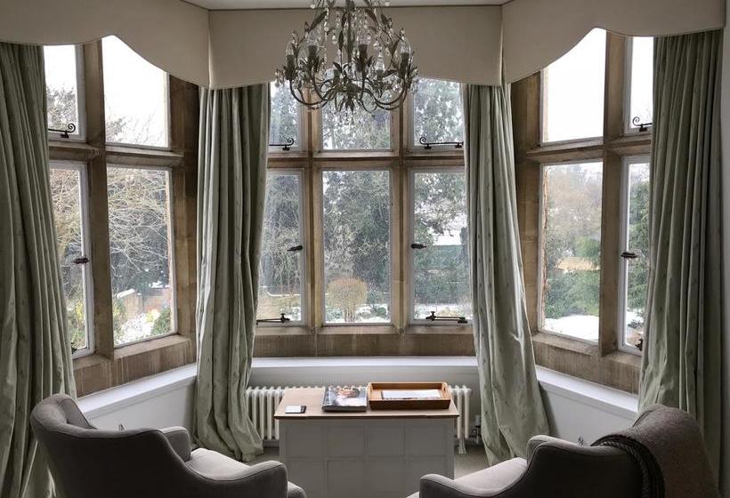 Bed and Breakfast B And B At Witney House