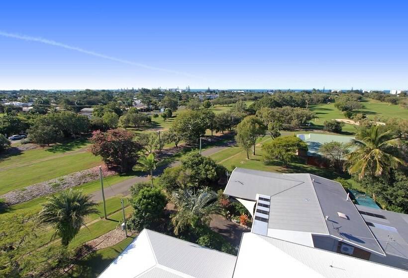 צימר 12th Tee Bnb