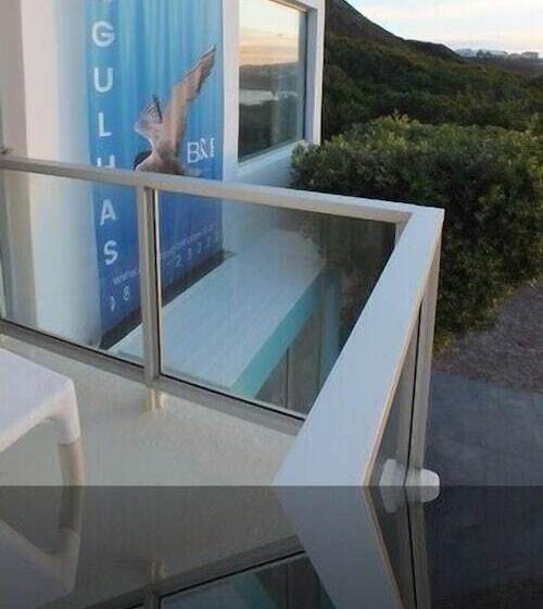 צימר Agulhas Ocean House