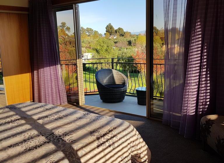 تختخواب و صبحانه Aldaha Luxury Accommodation