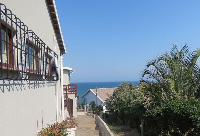 Bed and Breakfast Beachcomber Bay Guest House In South Africa