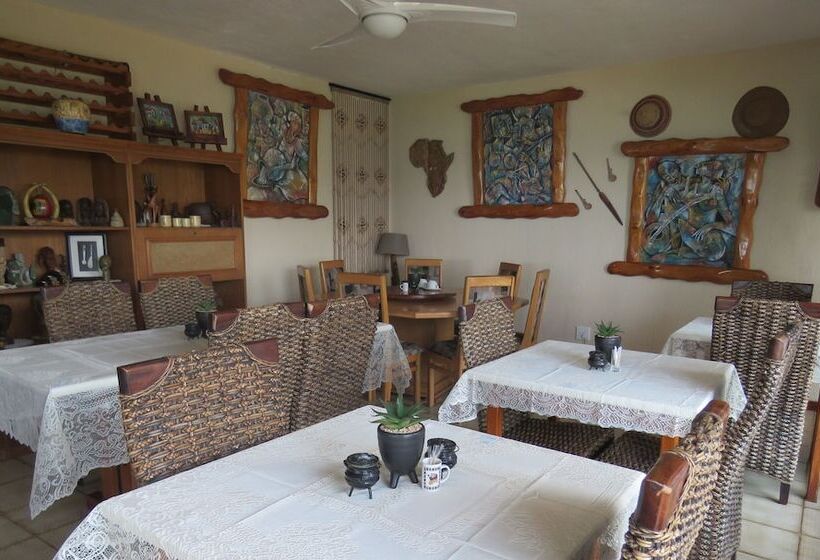 Bed and Breakfast Beachcomber Bay Guest House In South Africa