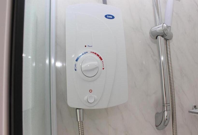 ベッドアンドブレックファースト Invernook