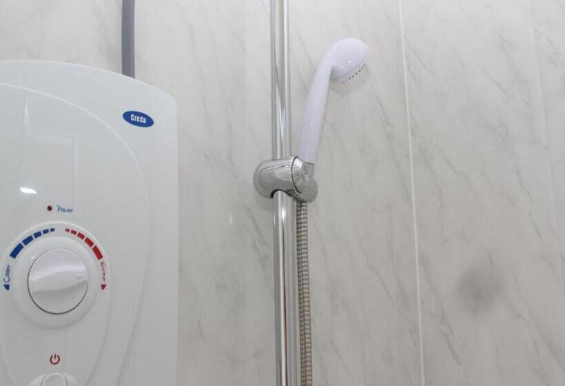 ベッドアンドブレックファースト Invernook