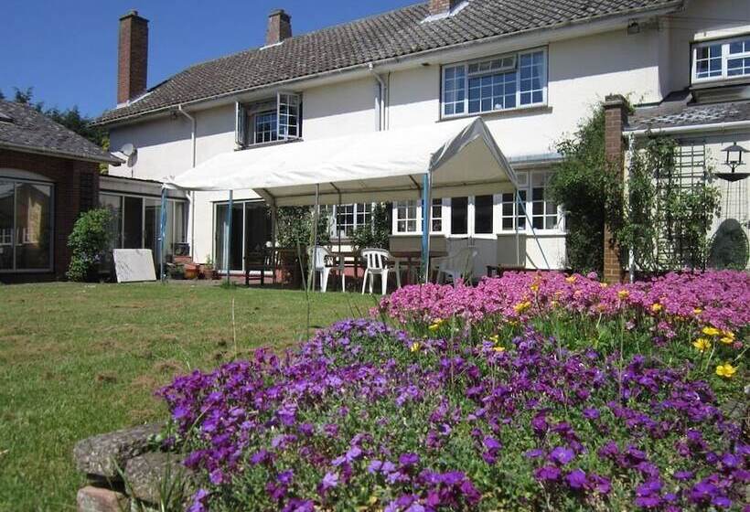 Bed and Breakfast Newmans Hall