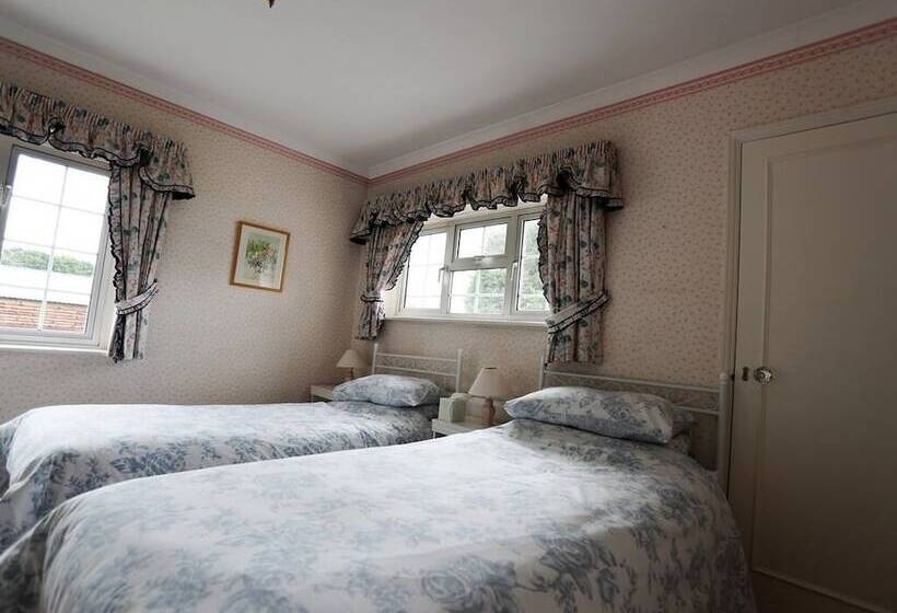 Bed and Breakfast Newmans Hall