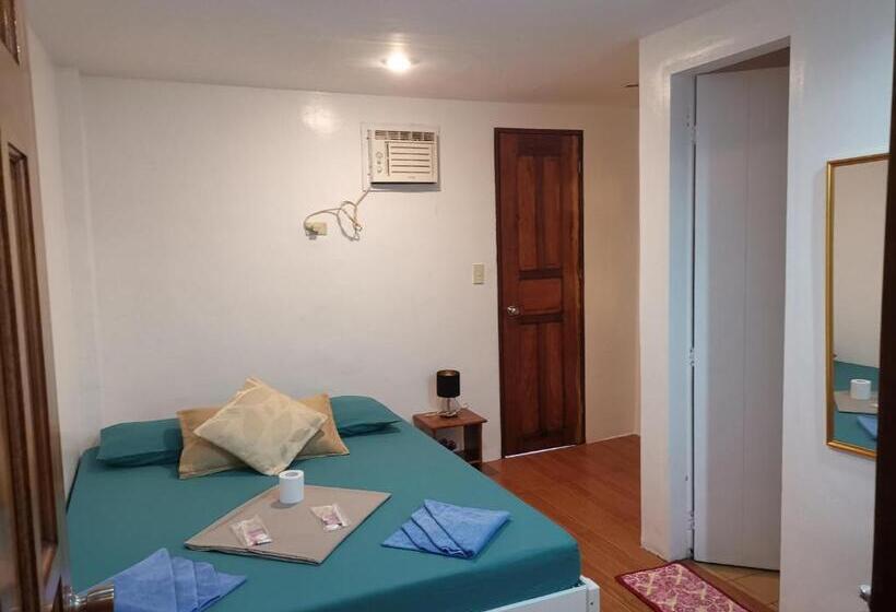 تختخواب و صبحانه Raje Residence