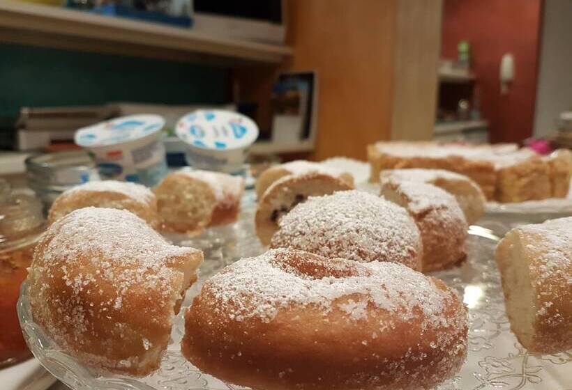 住宿加早餐  Sant Agostino Suites & Rooms