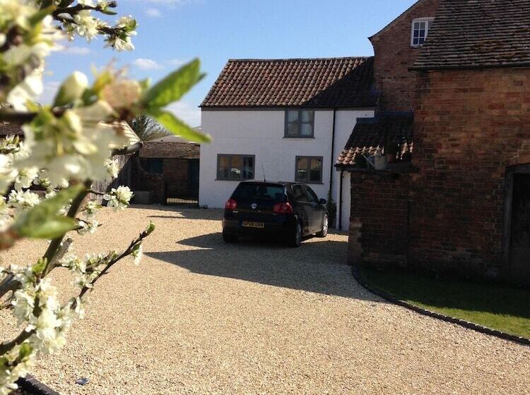 ベッドアンドブレックファースト Saul Farm