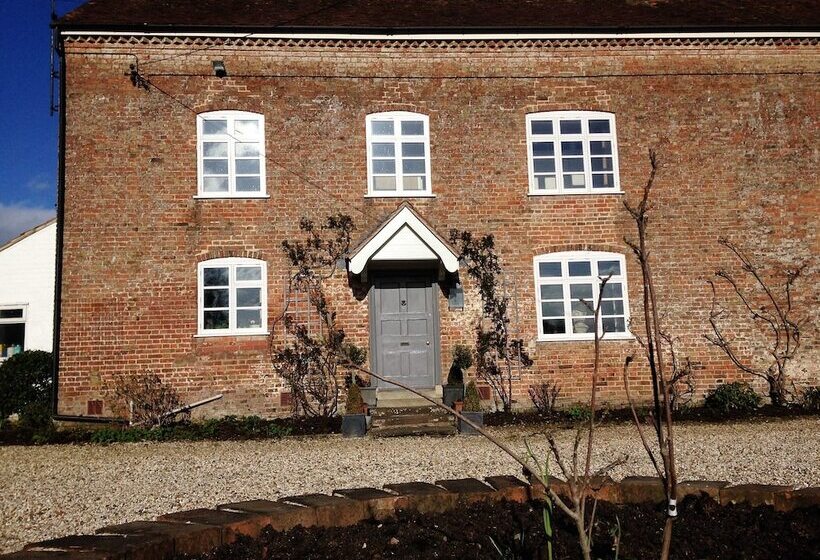 ベッドアンドブレックファースト Saul Farm