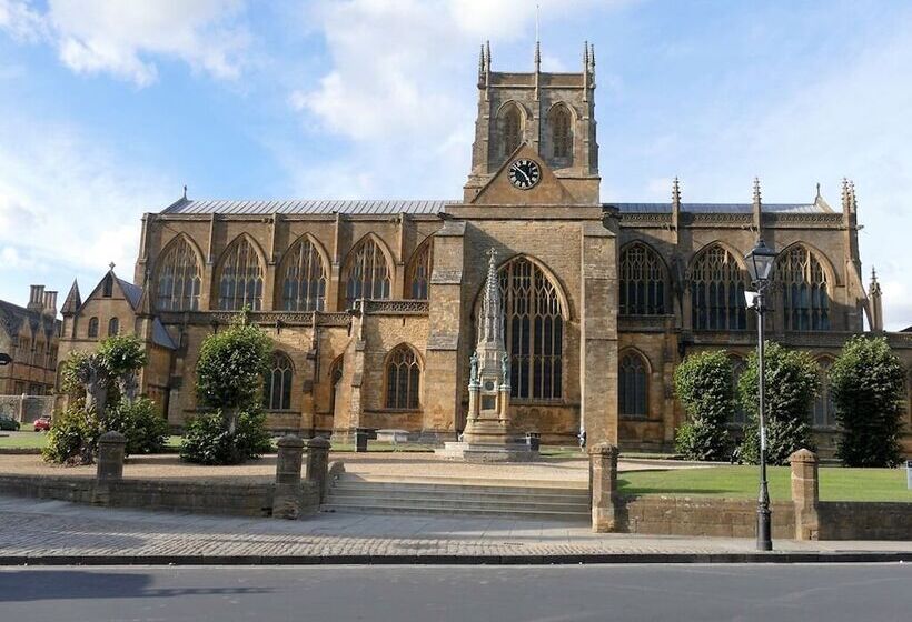 مبيت وإفطار The Willows