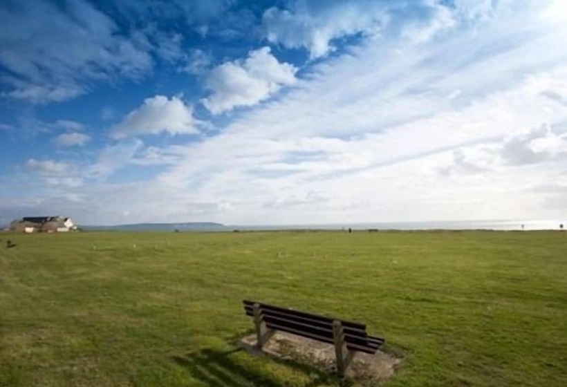 ベッドアンドブレックファースト Watersedge Guest House