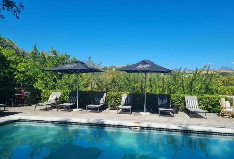 Brenaissance Wine & Stud Estate