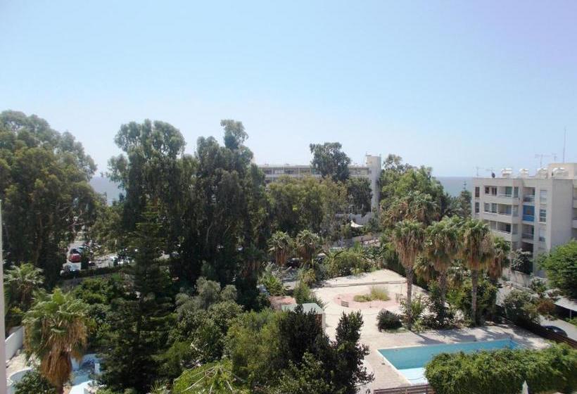 Chrysanthos Boutique Apartments