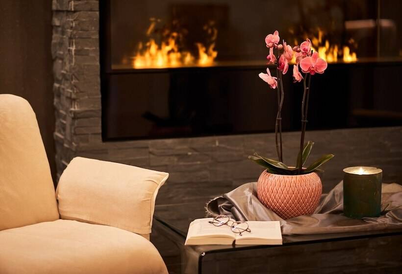 Dolomites Wellness Hotel Savoy