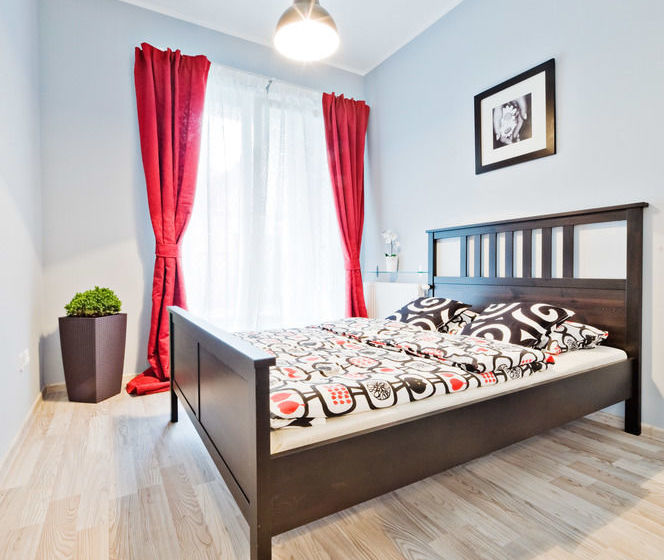 Very Berry   Orzeszkowej 16   Mtp Apartment, Parking, Check In 24h