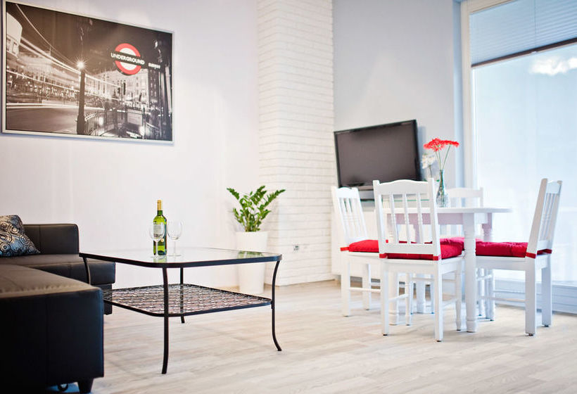 Very Berry   Orzeszkowej 16   Mtp Apartment, Parking, Check In 24h