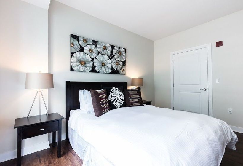 Global Luxury Suites At West End