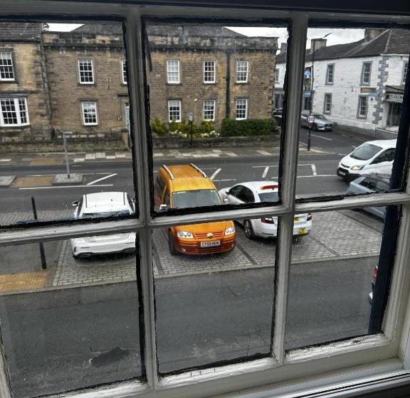 簡易ホテル The Cricketers Arms